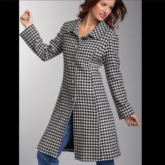 Lilly Pulitzer Jackets & Blazers - Lily Pulitzer houndstooth jacket